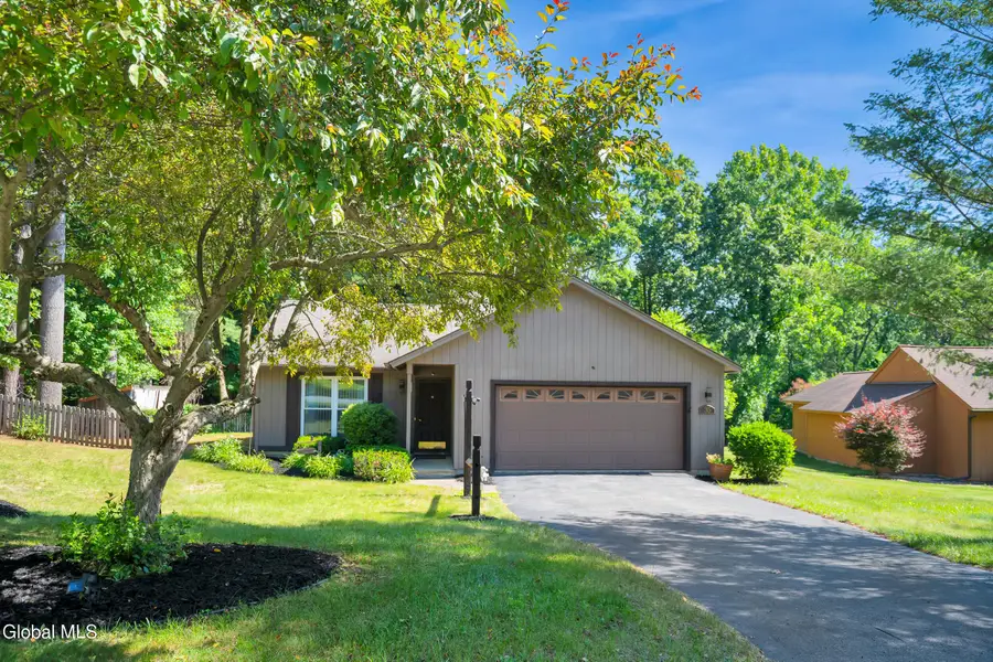 35 Meadow Rue Place, Malta, NY 12020 - #2