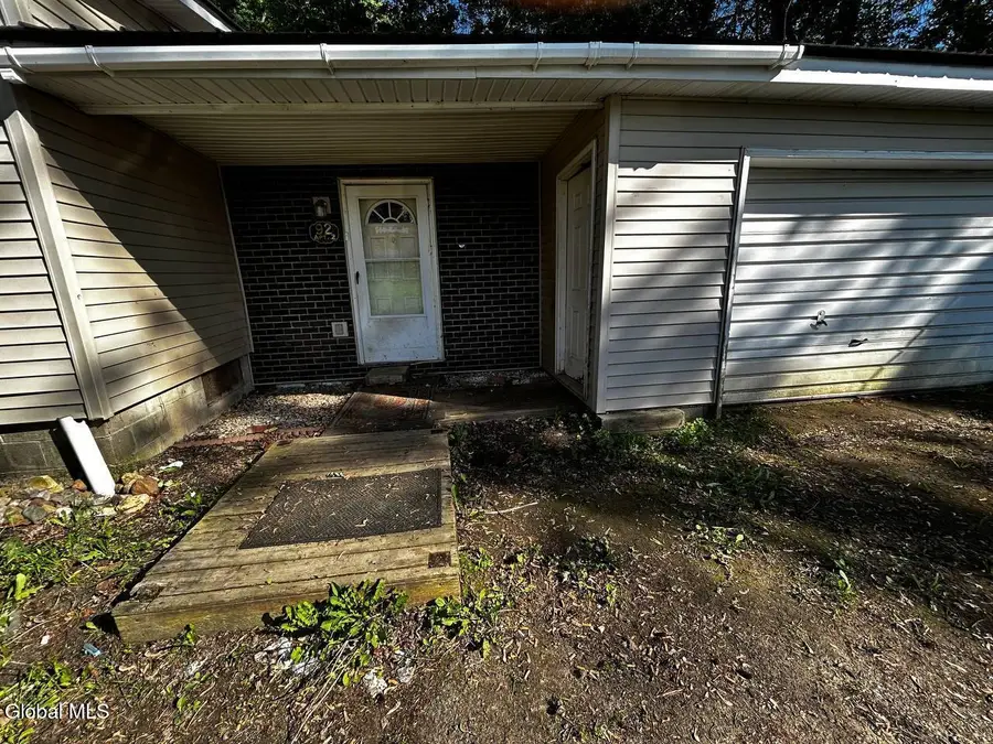 92 New York 37b, Massena, NY 13662 - #2