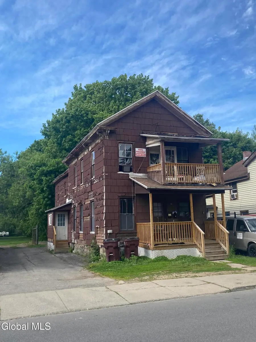 82 Spring Street, Gloversville, NY 12078 - #2