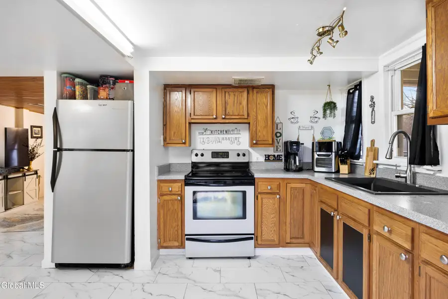 79 Starr Avenue, Schenectady, NY 12304 - #3