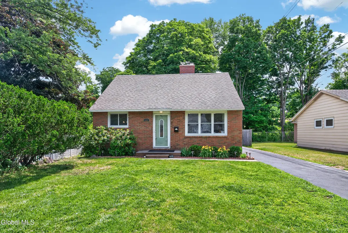 111 Daytona Avenue, Albany, NY 12203 - #1