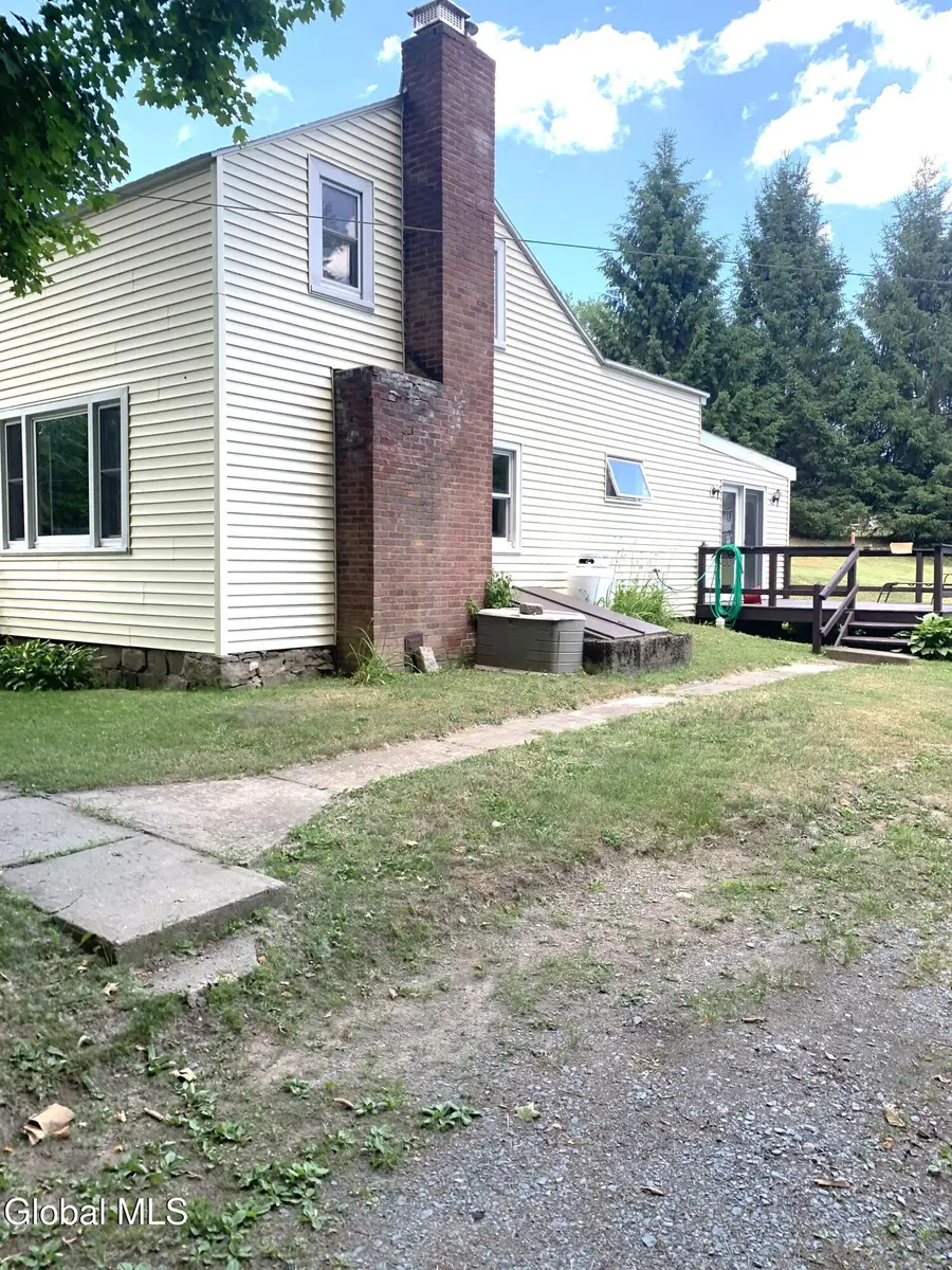 10 Dahl Way, Averill Park, NY 12018 - #3