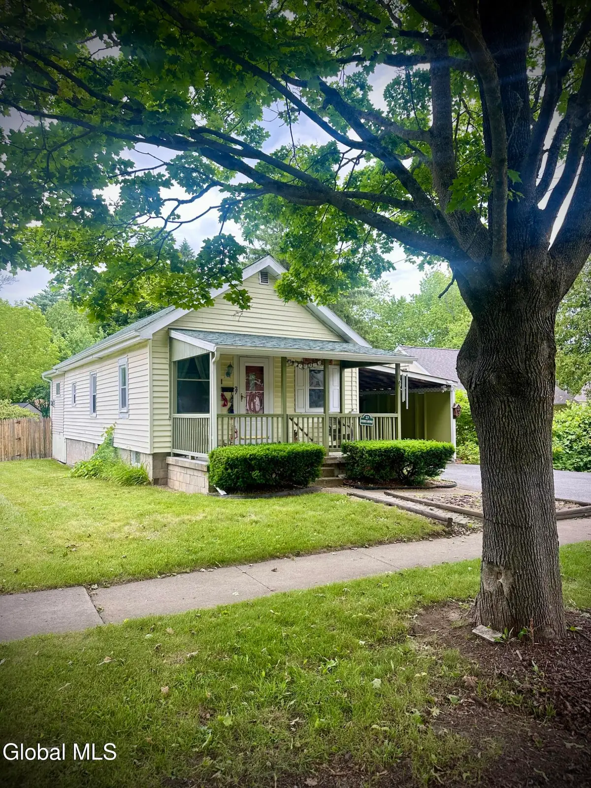 27 Everts Avenue, Glens Falls, NY 12801 - #1