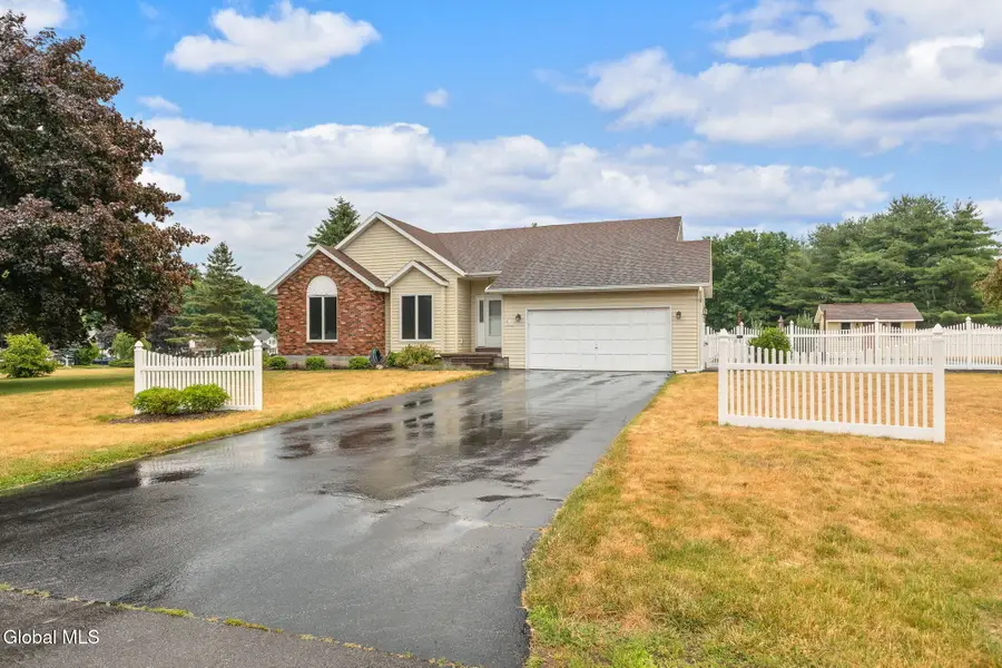237 Long Meadow Lane, Schenectady, NY 12306 - #3