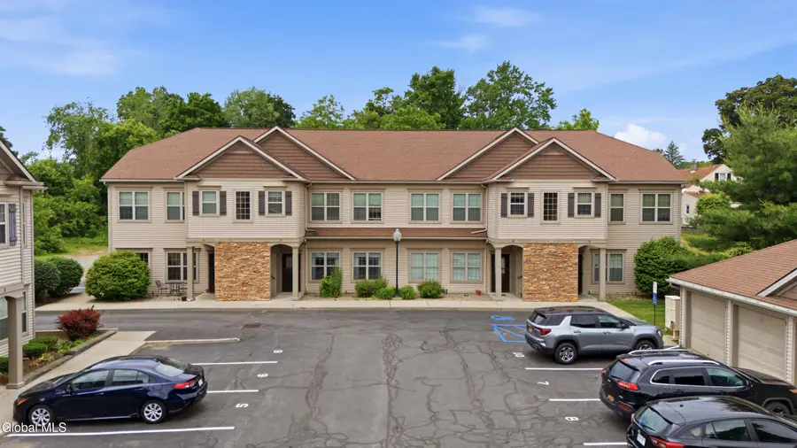 73 Saratoga Road #APT 11, Glenville, NY 12302 - #3