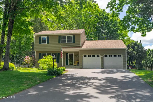 26 Thunder Run, Wilton, NY 12831