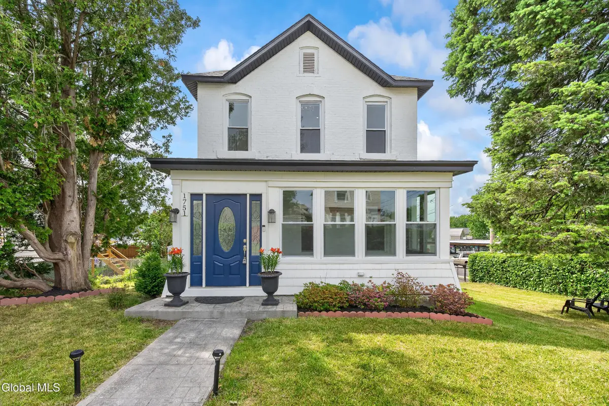 1751 5th Street, Rensselaer, NY 12144 - #1