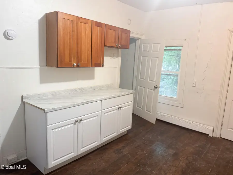 154 Broad St, Albany, NY 12202 - #3