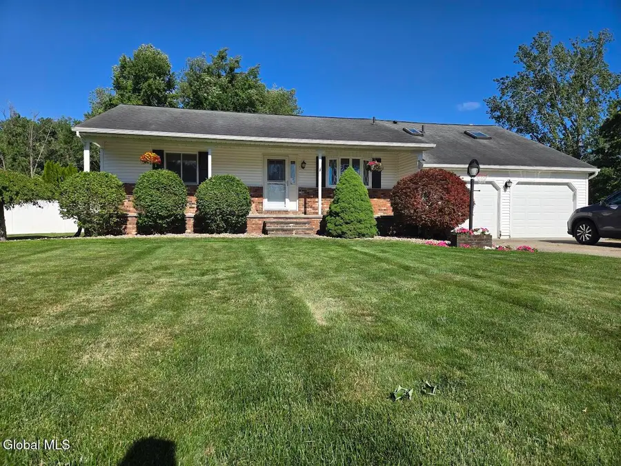 1016 Gates Drive, Rotterdam, NY 12306 - #2