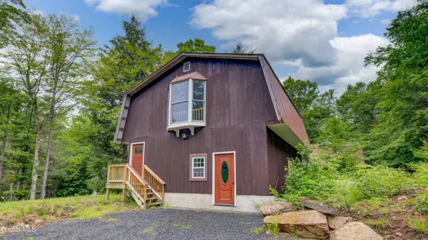 610 S Shore Road, Speculator, NY 12164