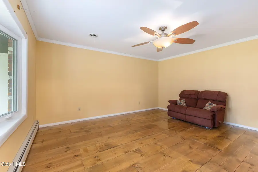 14 Crownwood Lane, Queensbury, NY 12804 - #3
