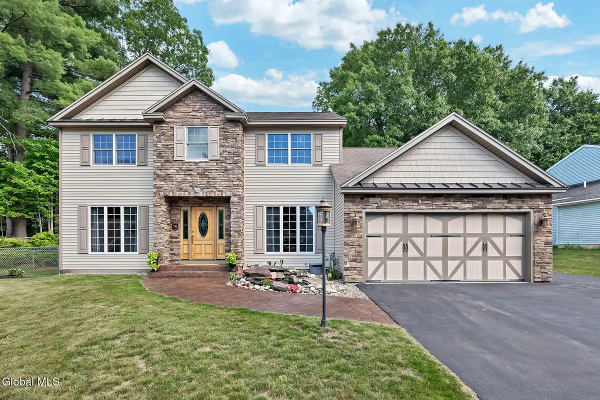 70 Longwood Drive, Clifton Park, NY 12065 - #1