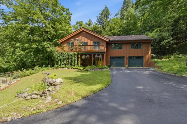 30 Constitution Way, Fort Ann, NY 12804