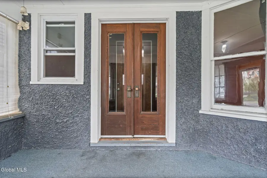 62 Grove Avenue, Albany, NY 12208 - #3