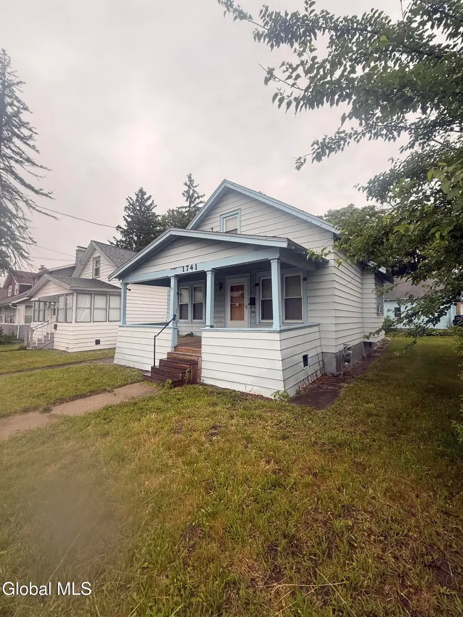 1741 Avenue H, Schenectady, NY 12304 - #2