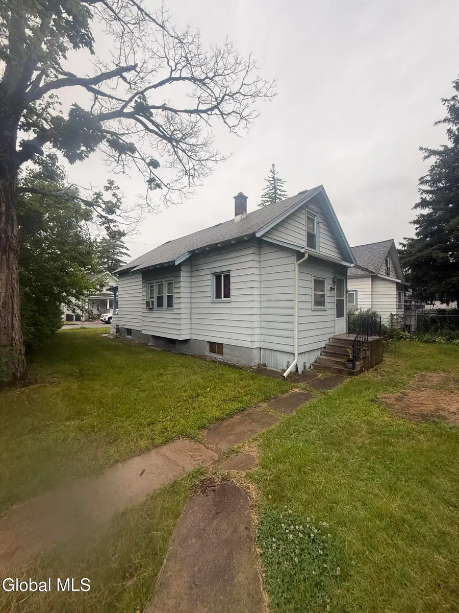 1741 Avenue H, Schenectady, NY 12304 - #3