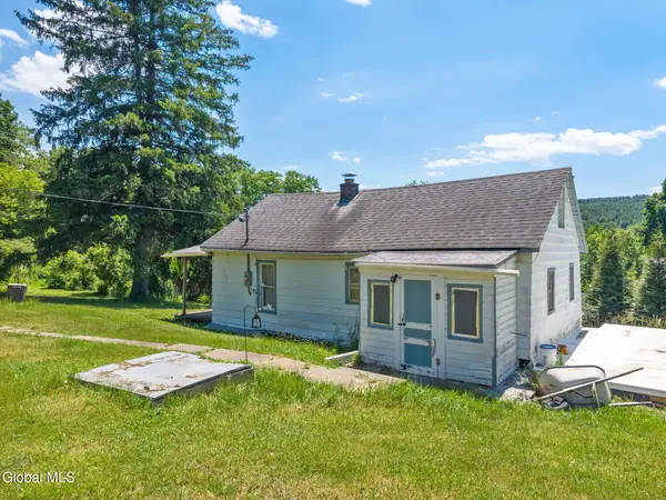 114 Homer Zeh Lane, Schoharie, NY 12157