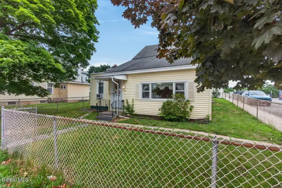187 Park Avenue, Cohoes, NY 12047 - #2