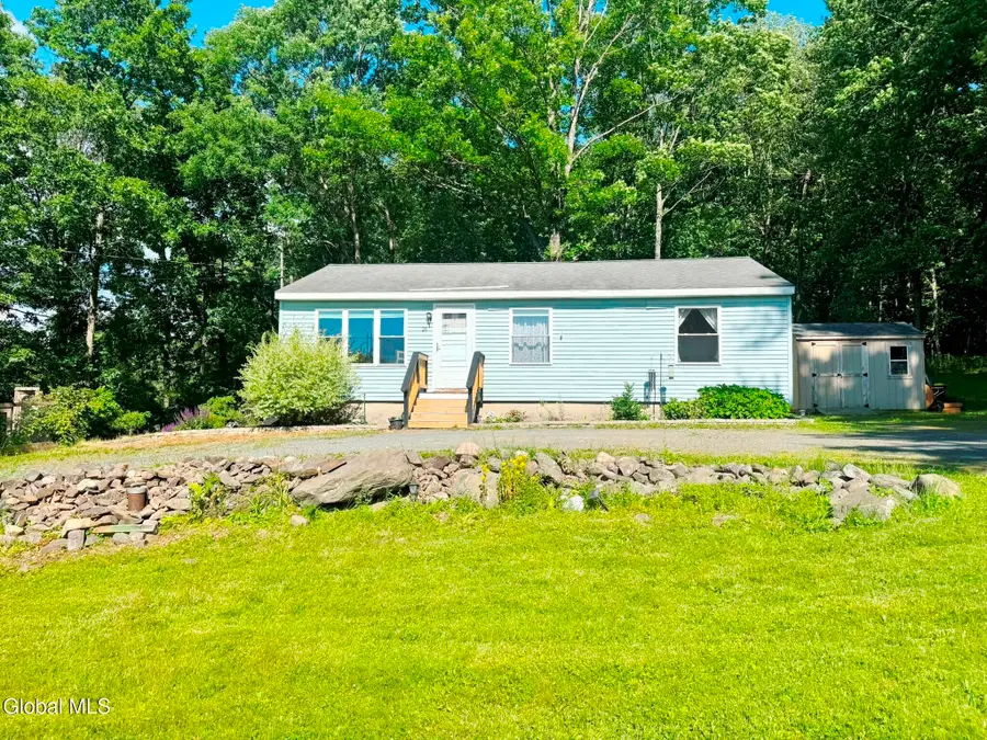 26 Knobhill Road, Sand Lake, NY 12018 - #2