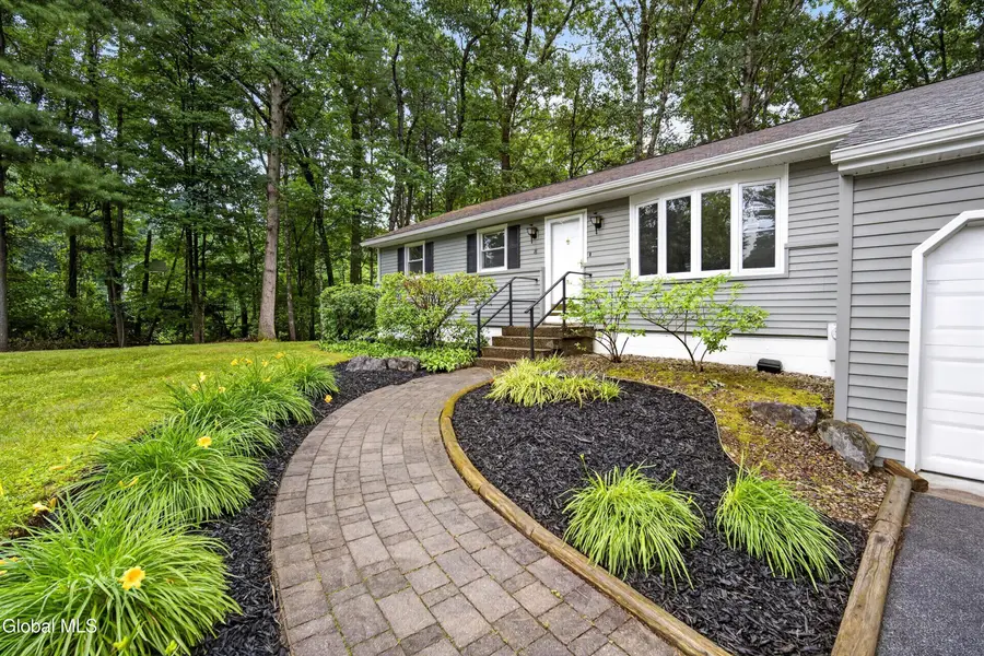 8 Cedarcrest Drive, Wilton, NY 12866 - #3