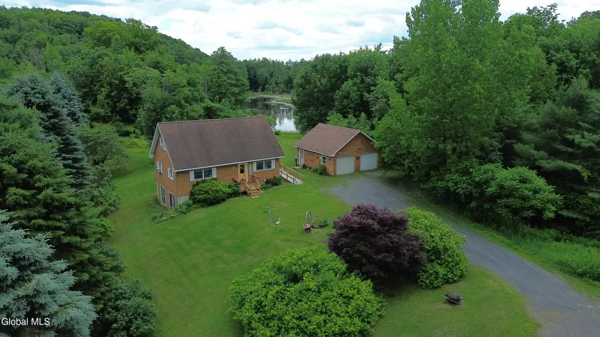 11 Hampton Heights Way, Whitehall, NY 12887 - #1
