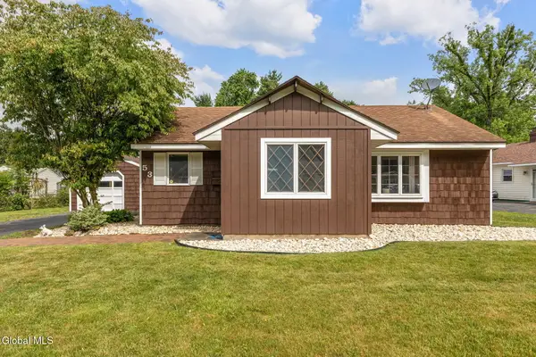 53 Miracle Lane, Colonie, NY 12211