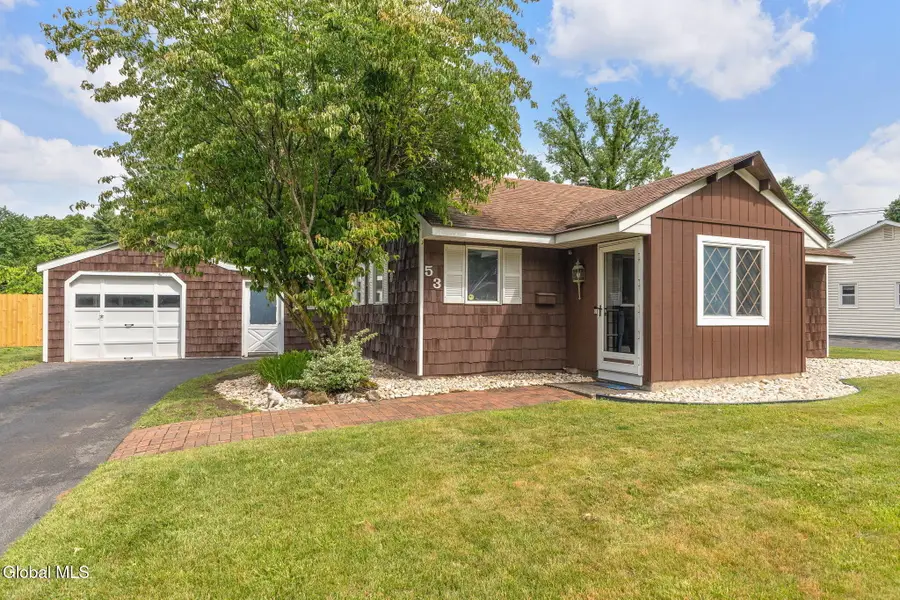 53 Miracle Lane, Loudonville, NY 12211 - #2