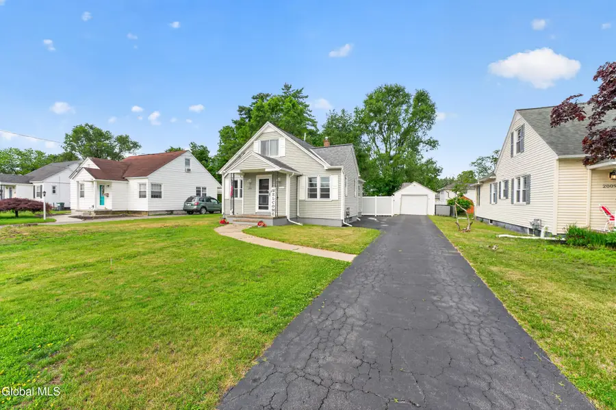 2015 Ferguson Street, Rotterdam, NY 12303 - #3