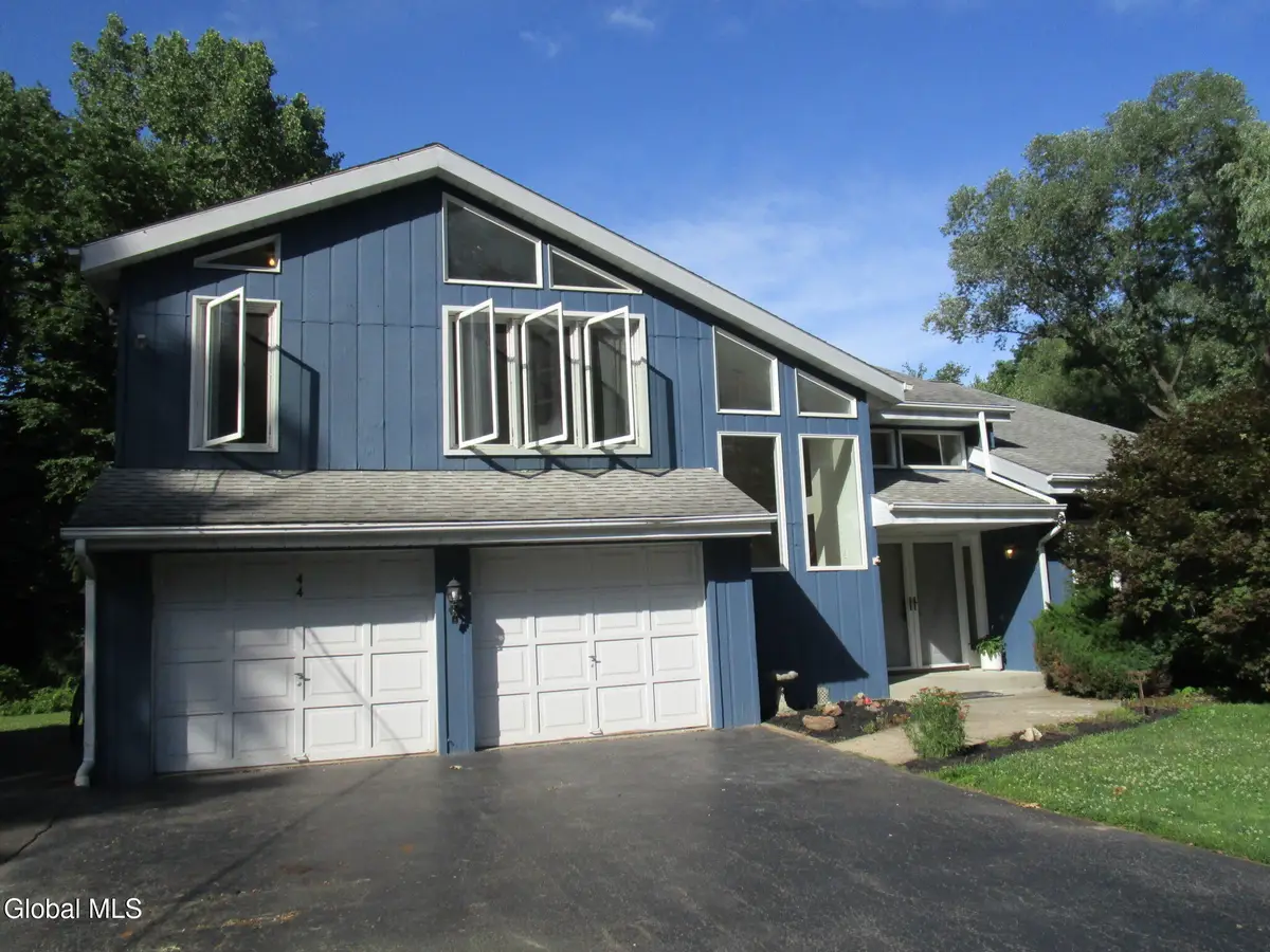 44 Westphal Drive, Bethlehem, NY 12054 - #1
