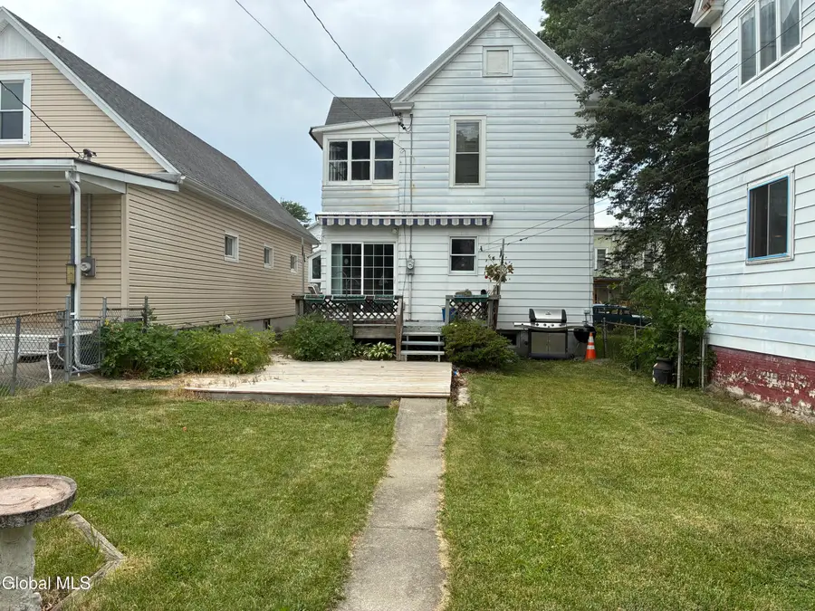 464 8th Avenue, Troy, NY 12182 - #3