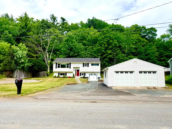 10 Williams Street, Poestenkill, NY 12198