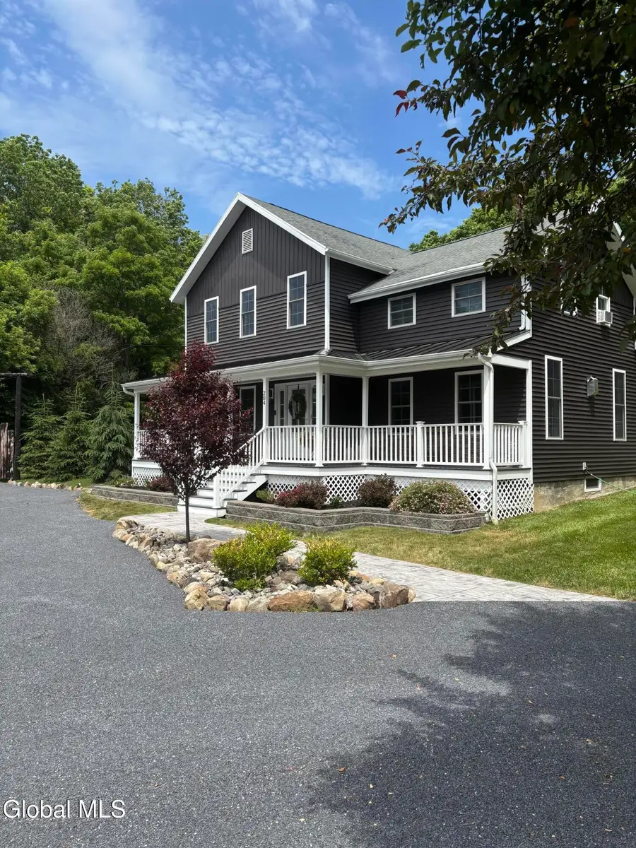 204 Luther Road, East Greenbush, NY 12061 - #2