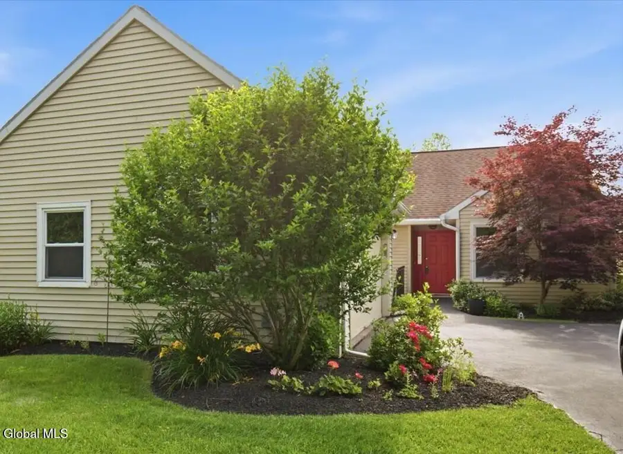 24 Loudonwood East, Loudonville, NY 12211 - #2