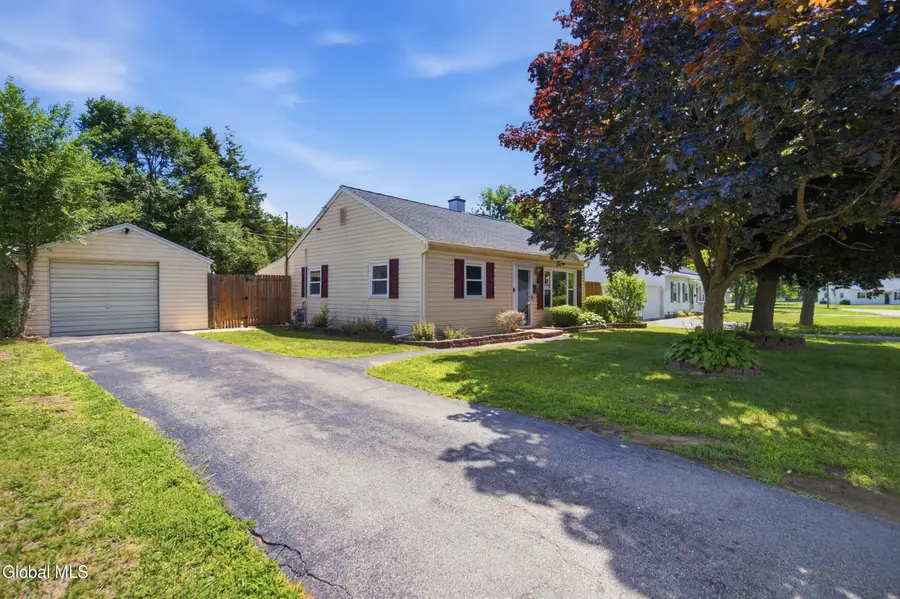 9 Mayhall Street, Colonie, NY 12205 - #2