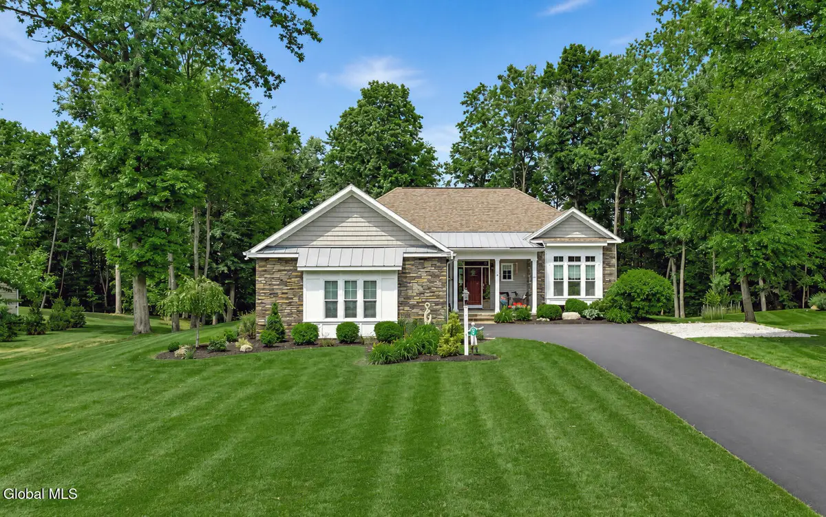 26 Yachtsman Way, Malta, NY 12020 - #1