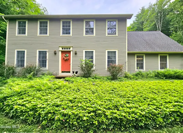 7 Pond Hollow Road, Sand Lake, NY 12018