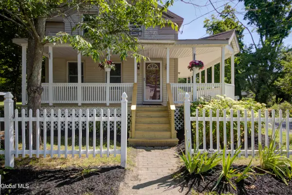 52 Maple Avenue, Ballston Spa, NY 12020