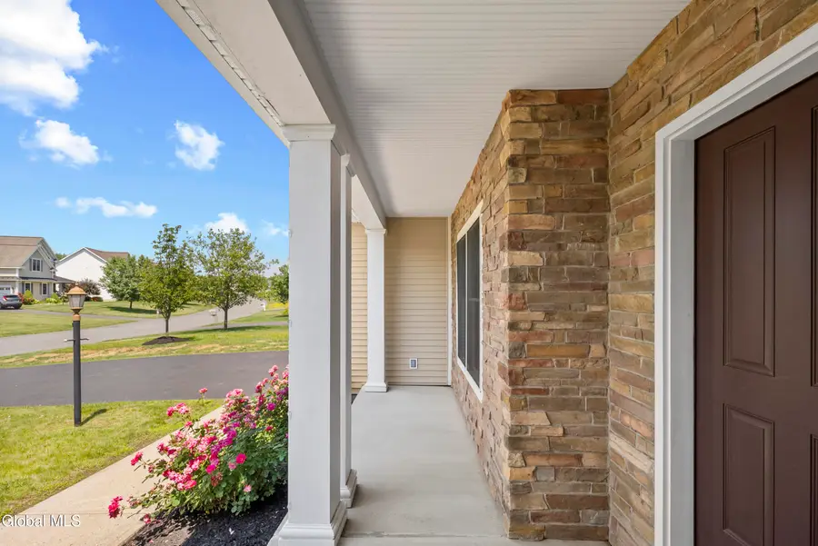 14 Fort Vaux Lane, Latham, NY 12189 - #2