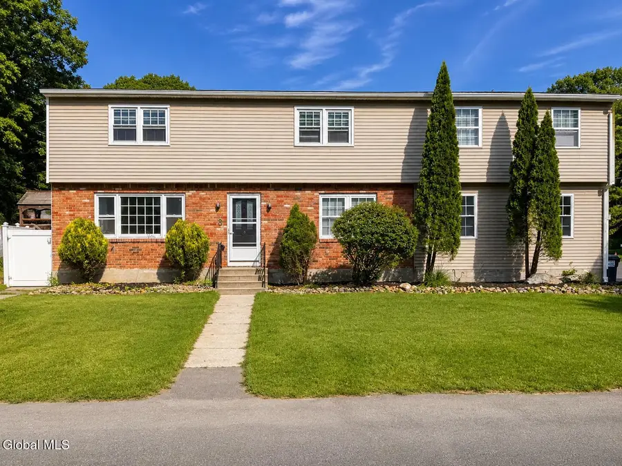8 Emerson Drive, Colonie, NY 12110 - #2