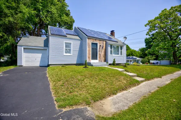 335 Hampton Avenue, East Greenbush, NY 12144