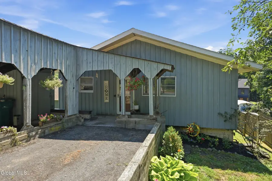 1074 Main Street, Saugerties, NY 12477 - #3