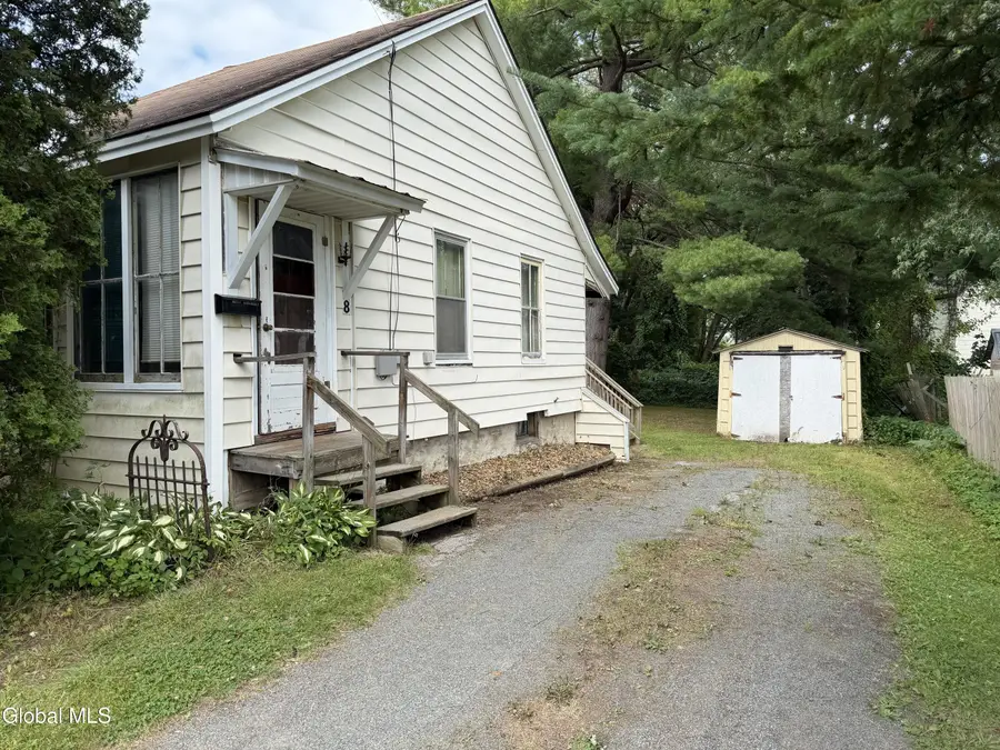 8 Mckinley Place, Gloversville, NY 12078 - #3
