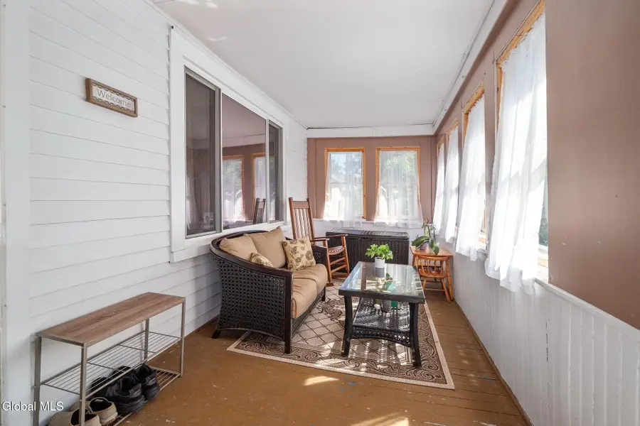 901 S Holmes Street, Glenville, NY 12302 - #3