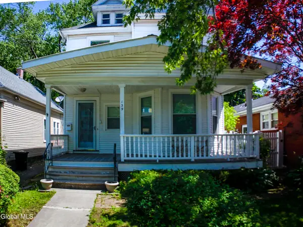 139 Woodlawn Avenue, Albany, NY 12208