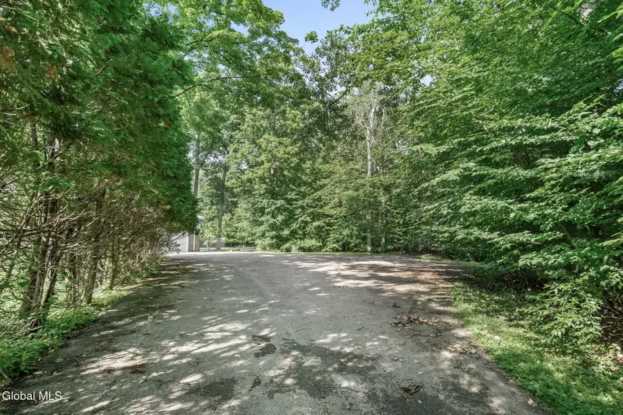 39 Woodside Drive, Glenville, NY 12302 - #2