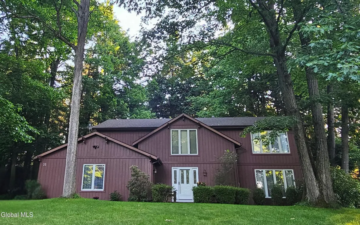35 Via Maria Drive, Glenville, NY 12302 - #1