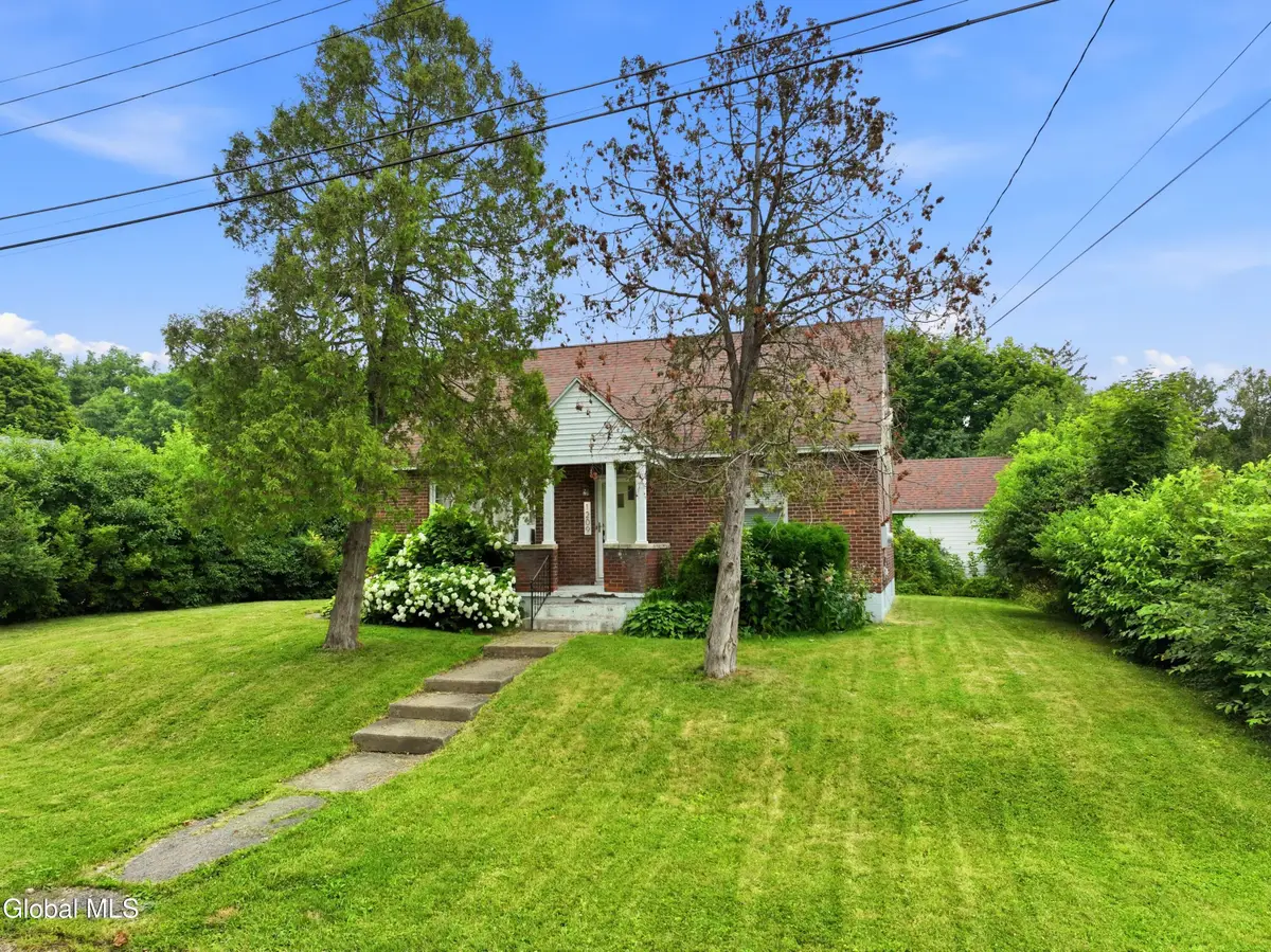 1209 Mader Street, Schenectady, NY 12308 - #1