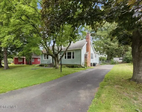 1207 Sumner Avenue, Schenectady, NY 12309