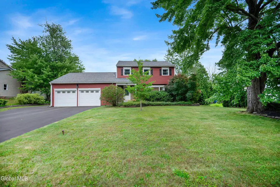 846 Northumberland Drive, Niskayuna, NY 12309 - #2