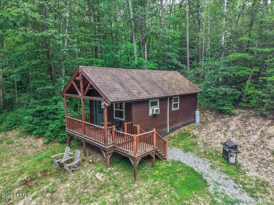 L4.2-4.4 Us-9, Schroon Lake, NY 12870 - #2